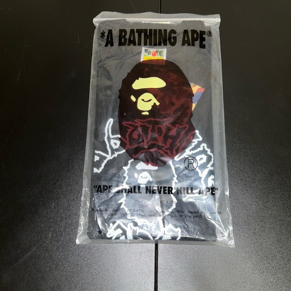 A Bathing Ape Black Short Sleeve Tee size L - Picture 4 of 4